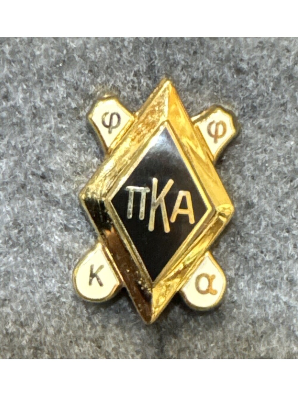 Pi Kappa Alpha Fraternity Member PIKE Enamel & Gold Tone Lapel Pin Badge